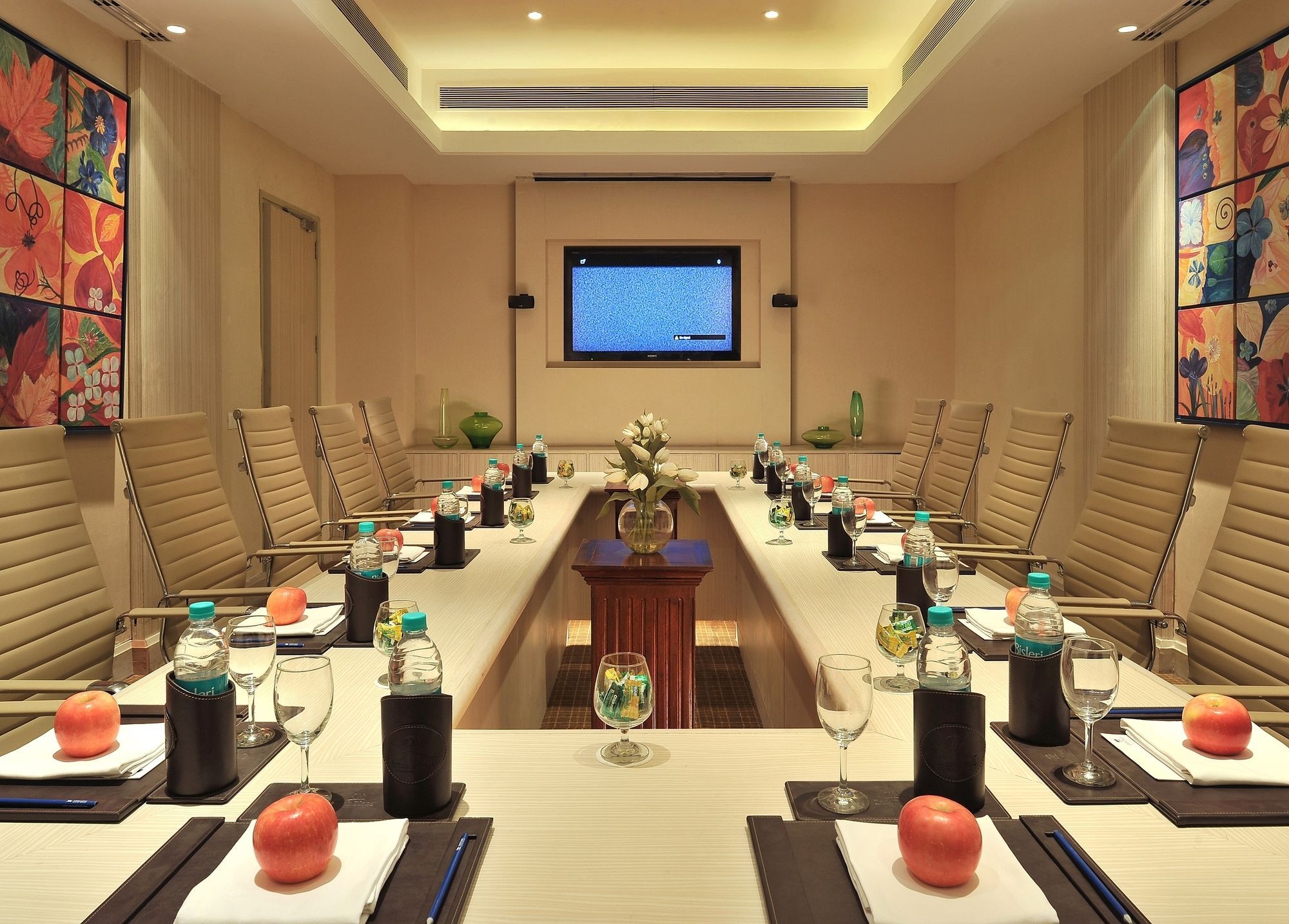 Hotel Park Plaza Faridabad Exterior foto